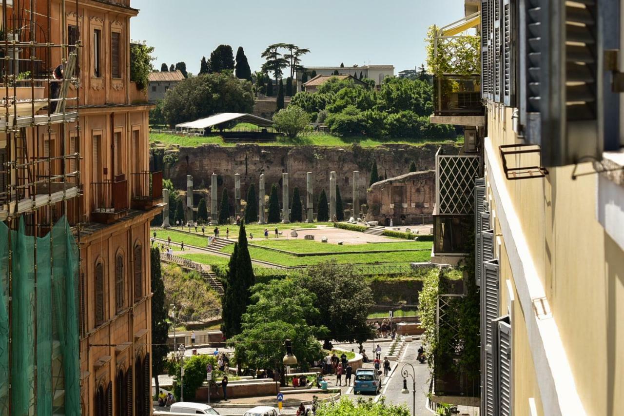 Colosseo Flats And Penthouse Řím Exteriér fotografie